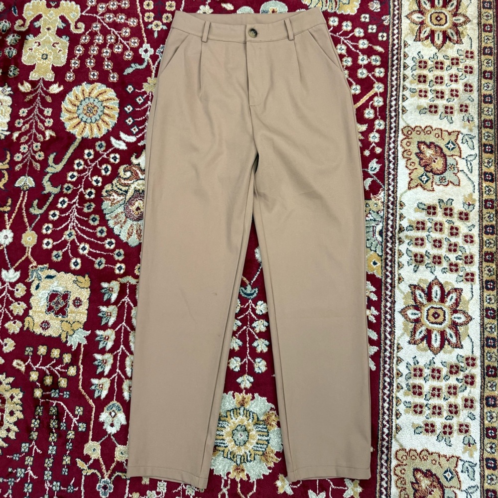 Women’s tan trouser pants